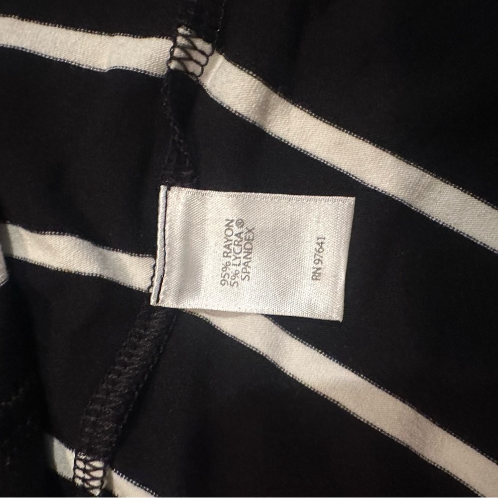 J.Jill Wherever Collection dress. Black and white size large - Picture 3 of 4